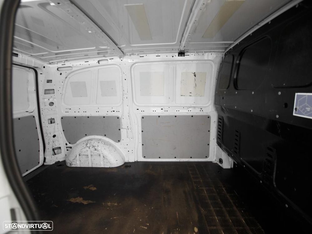 Mercedes-Benz Vito - 9