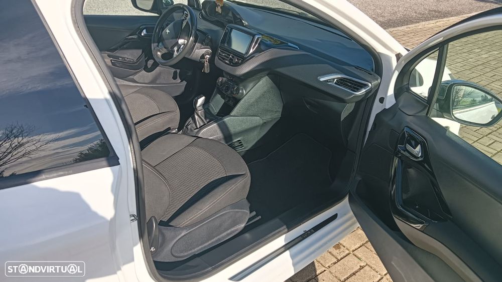 Peugeot 208 1.6 BlueHDi Active - 9