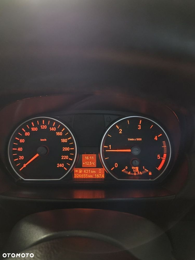 BMW Seria 1 118d DPF - 6
