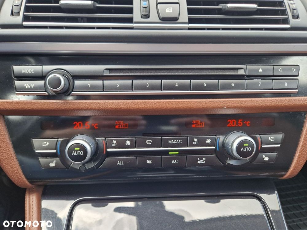 BMW Seria 5 520d Luxury Line - 18