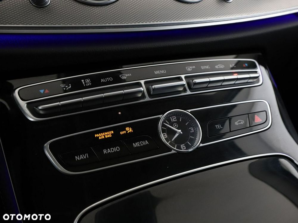 Mercedes-Benz Klasa E 220 d Avantgarde - 28