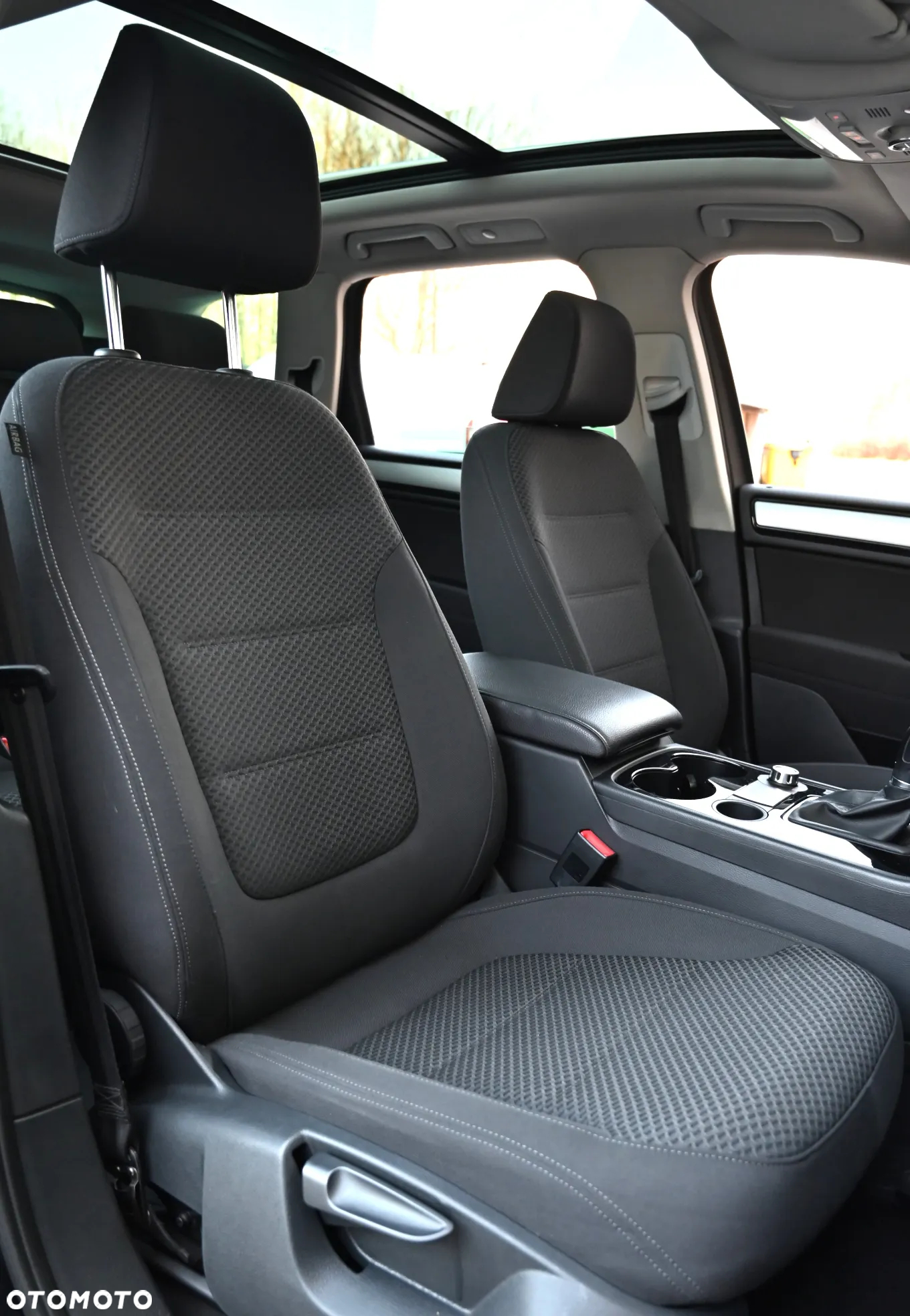 Volkswagen Touareg - 36