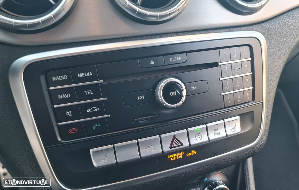 Mercedes-Benz CLA 200 d Shooting Brake AMG Line Aut. - 41