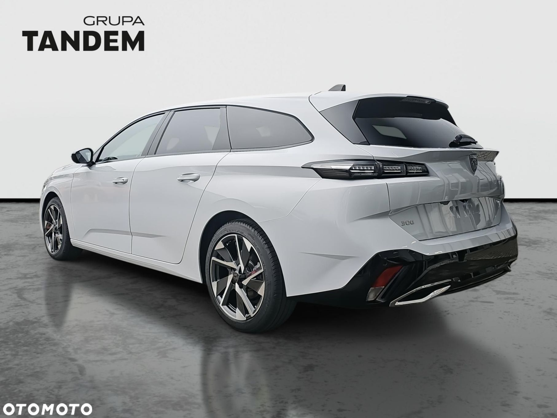 Peugeot 308 - 8