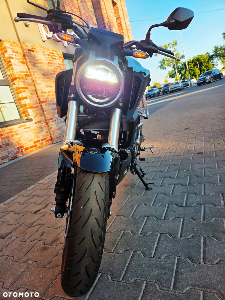 Honda CB - 13