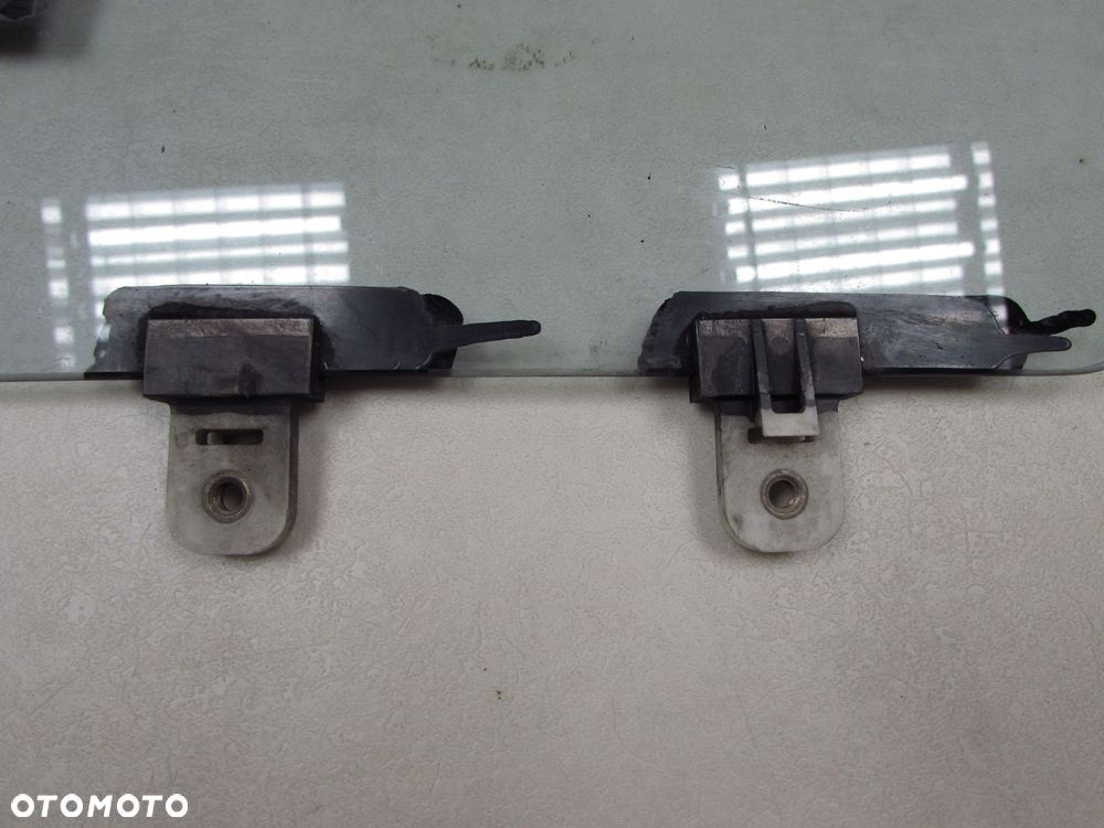 SUZUKI VITARA I 5D 88-04 SZYBA BOCZNA DRZWI PRAWY TYL - 3