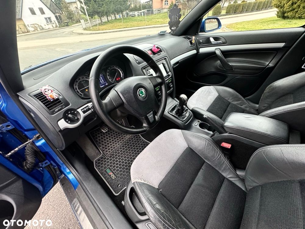 Skoda Octavia 2.0 TDI DPF RS - 5