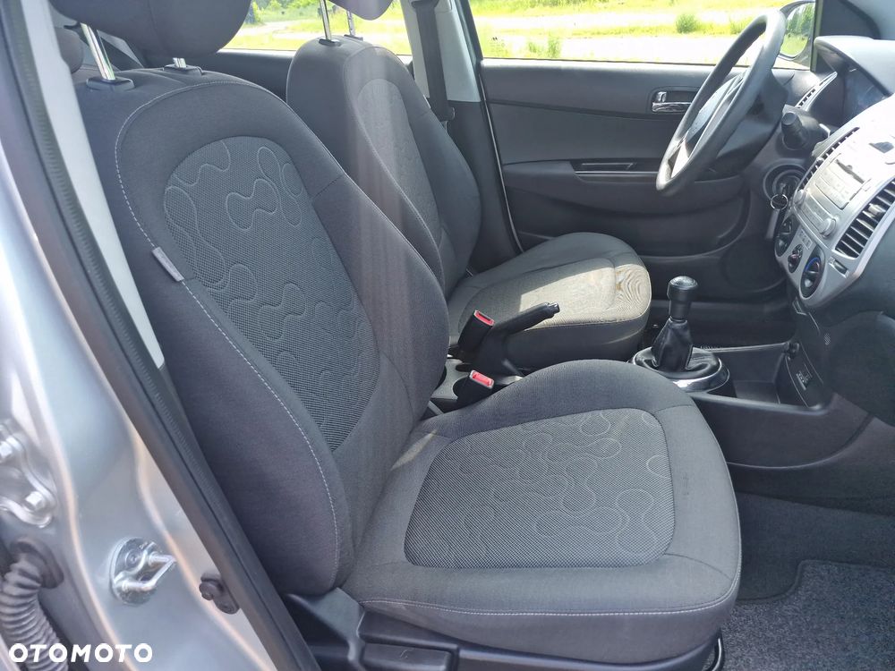 Hyundai i20 1.2 Edition Plus - 20