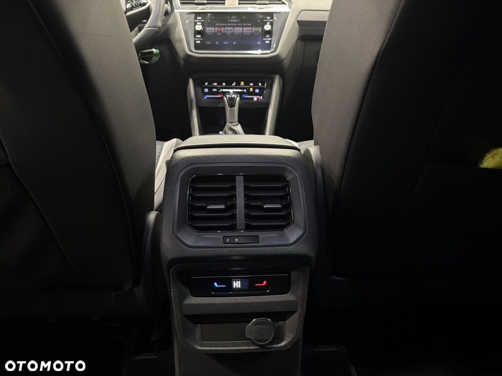 Volkswagen Tiguan 2.0 TSI 4Mot R-Line DSG - 19