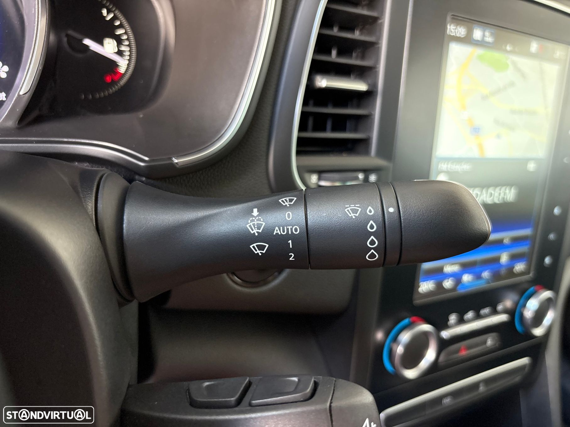 Renault Mégane Grand Coupe 1.5 dCi Limited EDC - 17