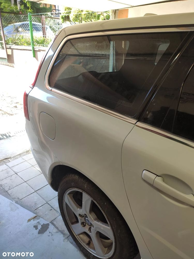 Volvo V70 - 11