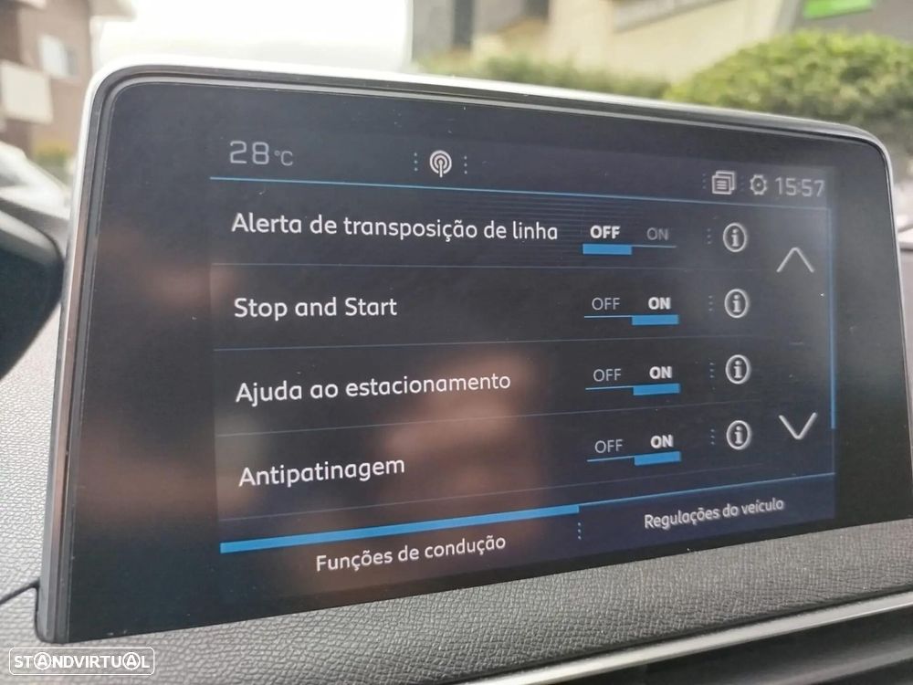Peugeot 5008 BlueHDI 120 EAT6 Stop & Start Allure - 21