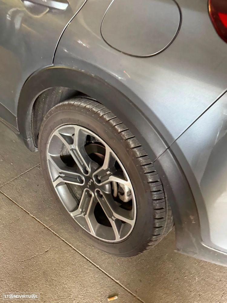 Kia XCeed - 15