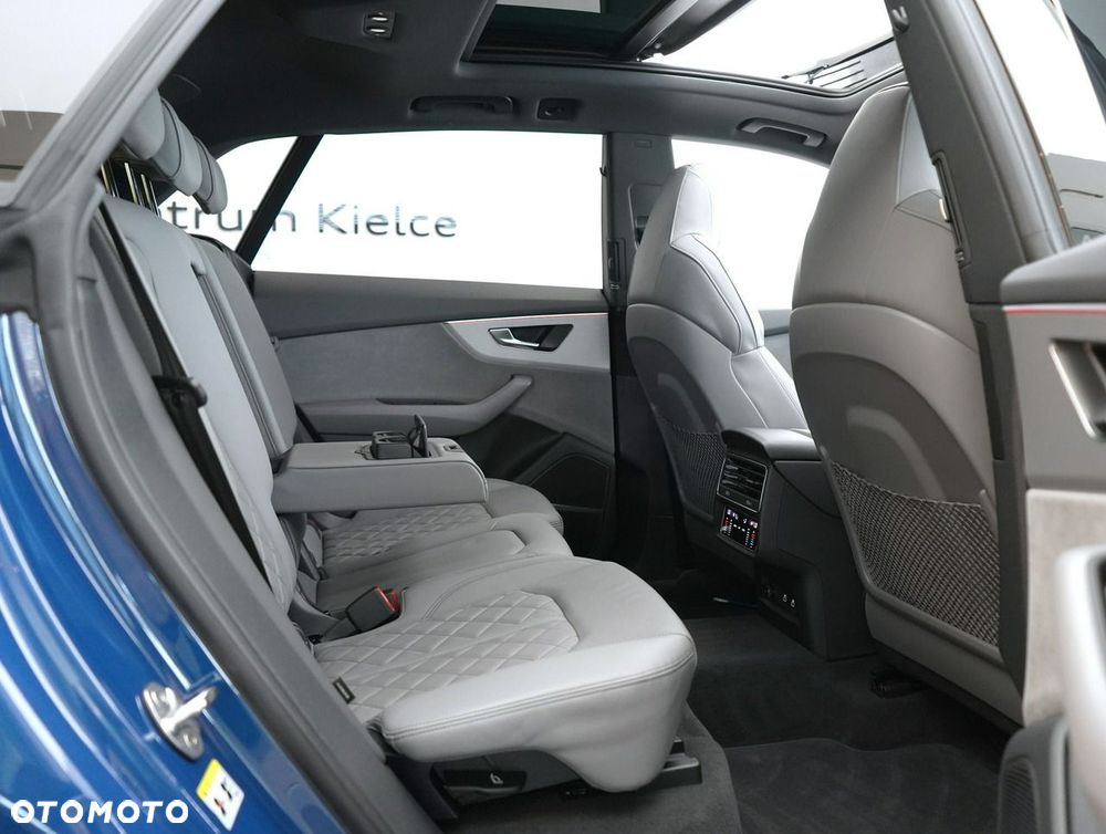 Audi SQ8 - 30