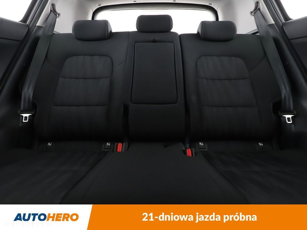 Kia Sportage - 16