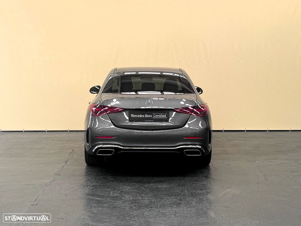 Mercedes-Benz C 300 de AMG Line - 4