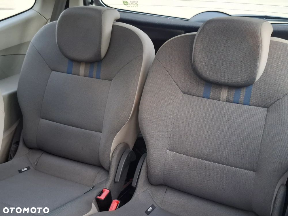 Renault Twingo 1.2 16V Expression - 14