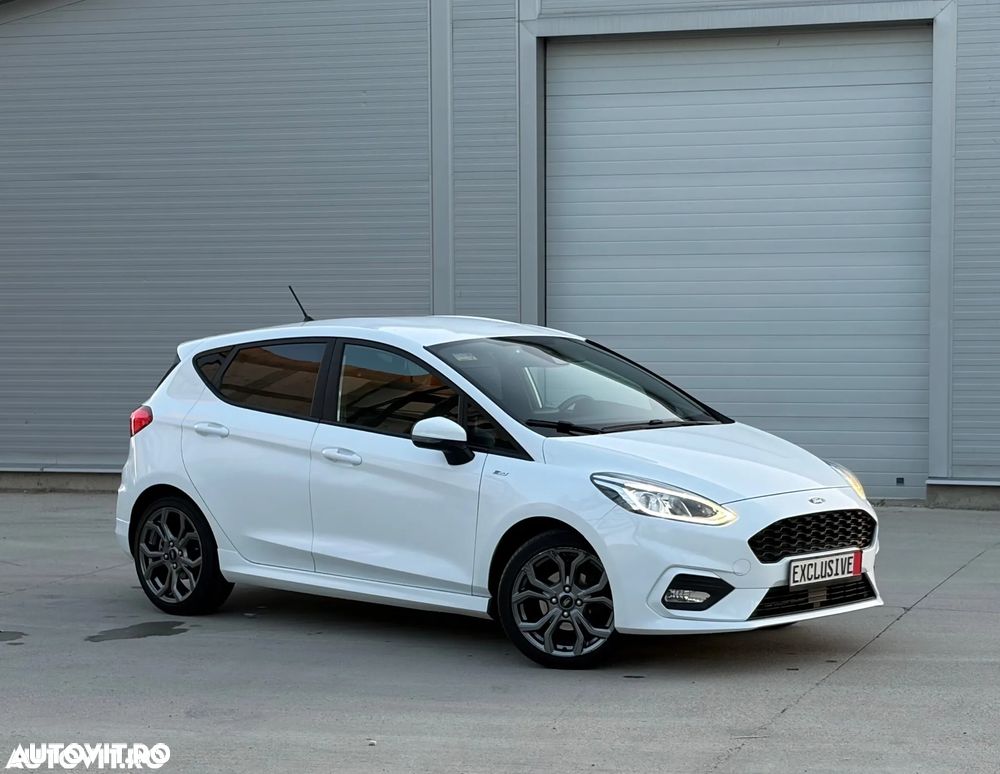 Ford Fiesta 1.1 S&S ST-LINE - 2