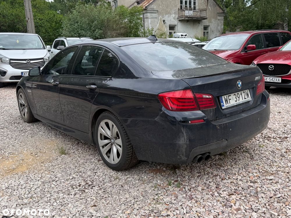 BMW Seria 5 525d xDrive - 5