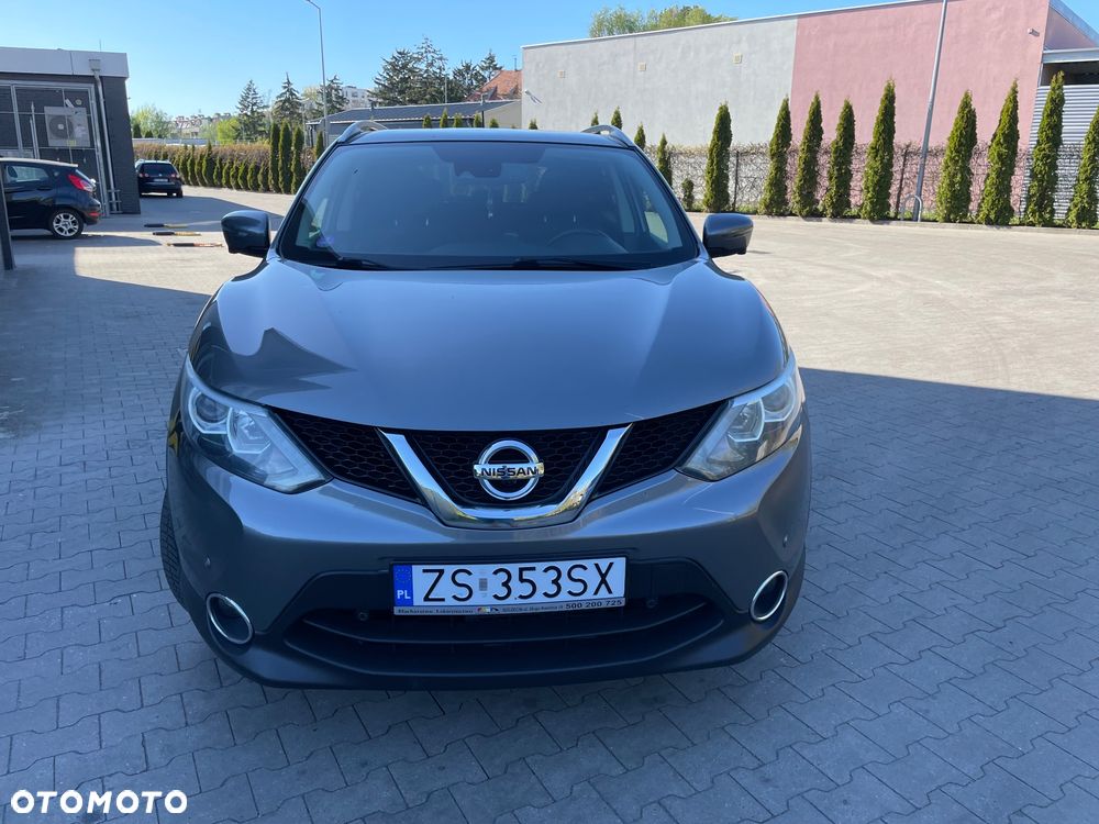 Nissan Qashqai 1.2 DIG-T Xtronic 360 - 2