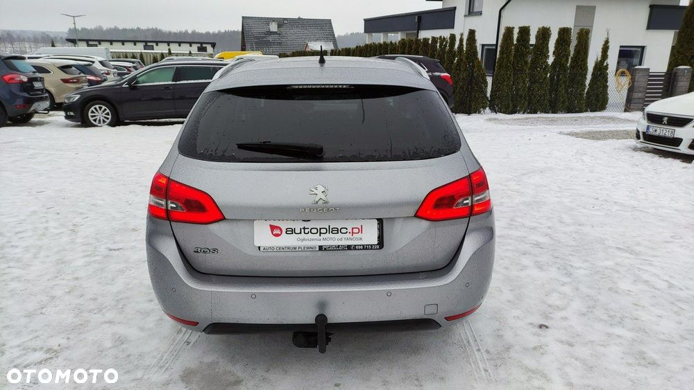 Peugeot 308 - 32