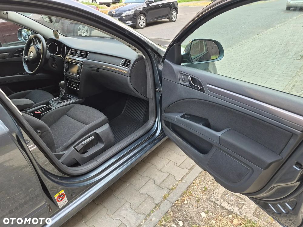 Skoda Superb 1.6 TDI Active - 14