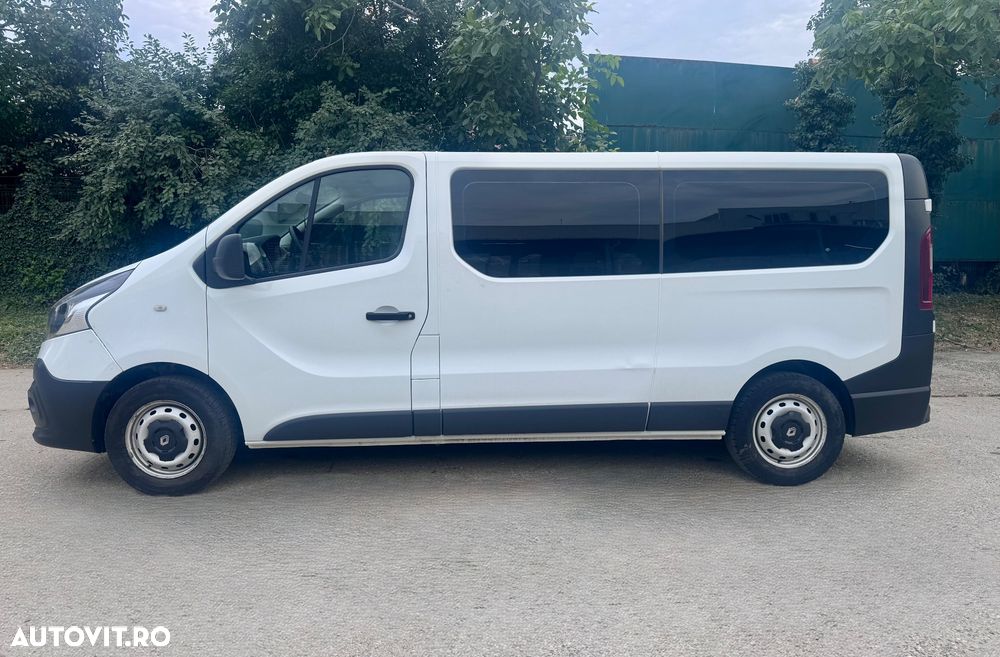 Renault Trafic Combi L2H1 8+1 Authentique - 3