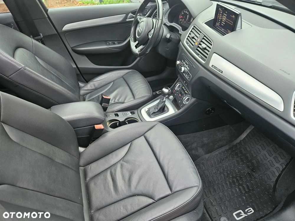Audi Q3 2.0 TFSI Quattro S tronic - 25
