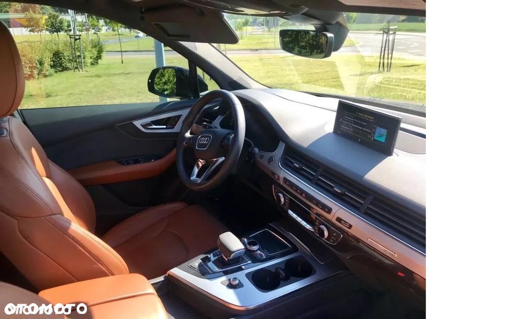 Audi Q7 3.0 TFSI Quattro Tiptronic - 8