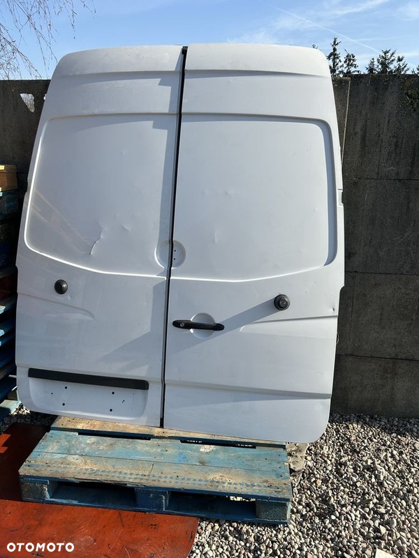 Drzwi tylne do Mercedesa Sprintera 906 z 2016 r lift