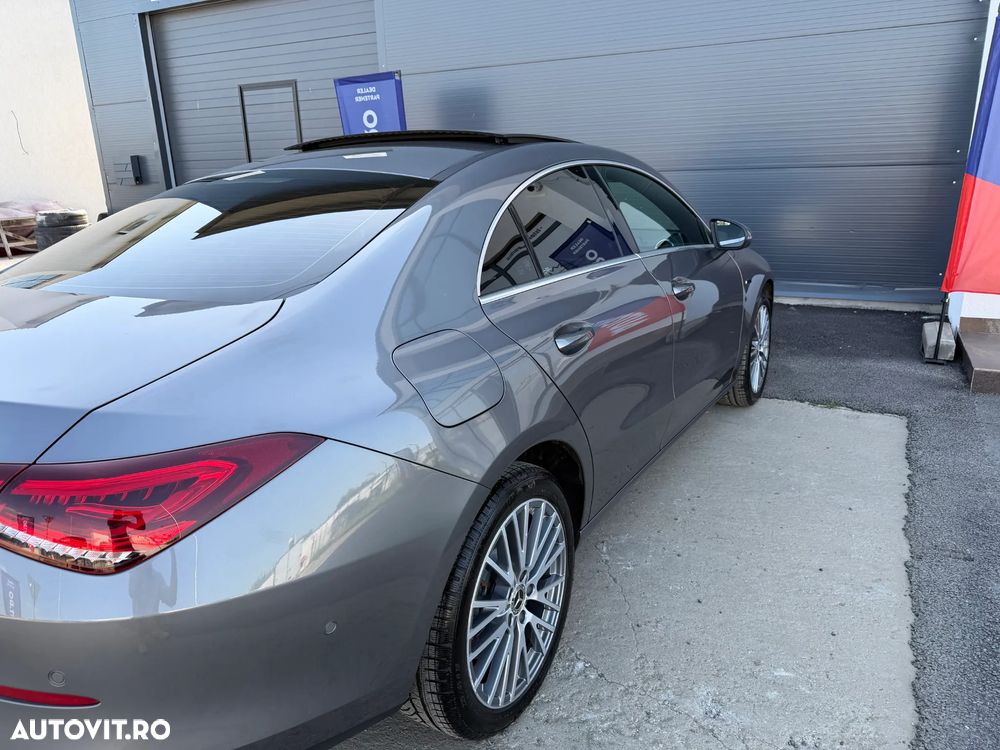 Mercedes-Benz A 250 - 22