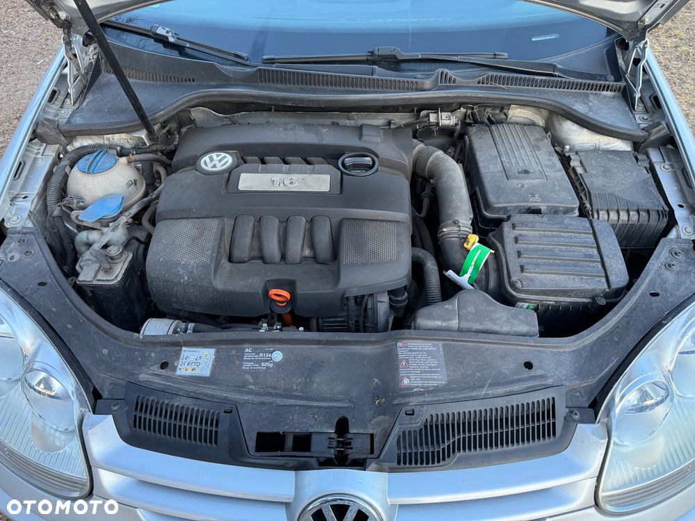 Volkswagen Golf 1.6 Q-Line - 12