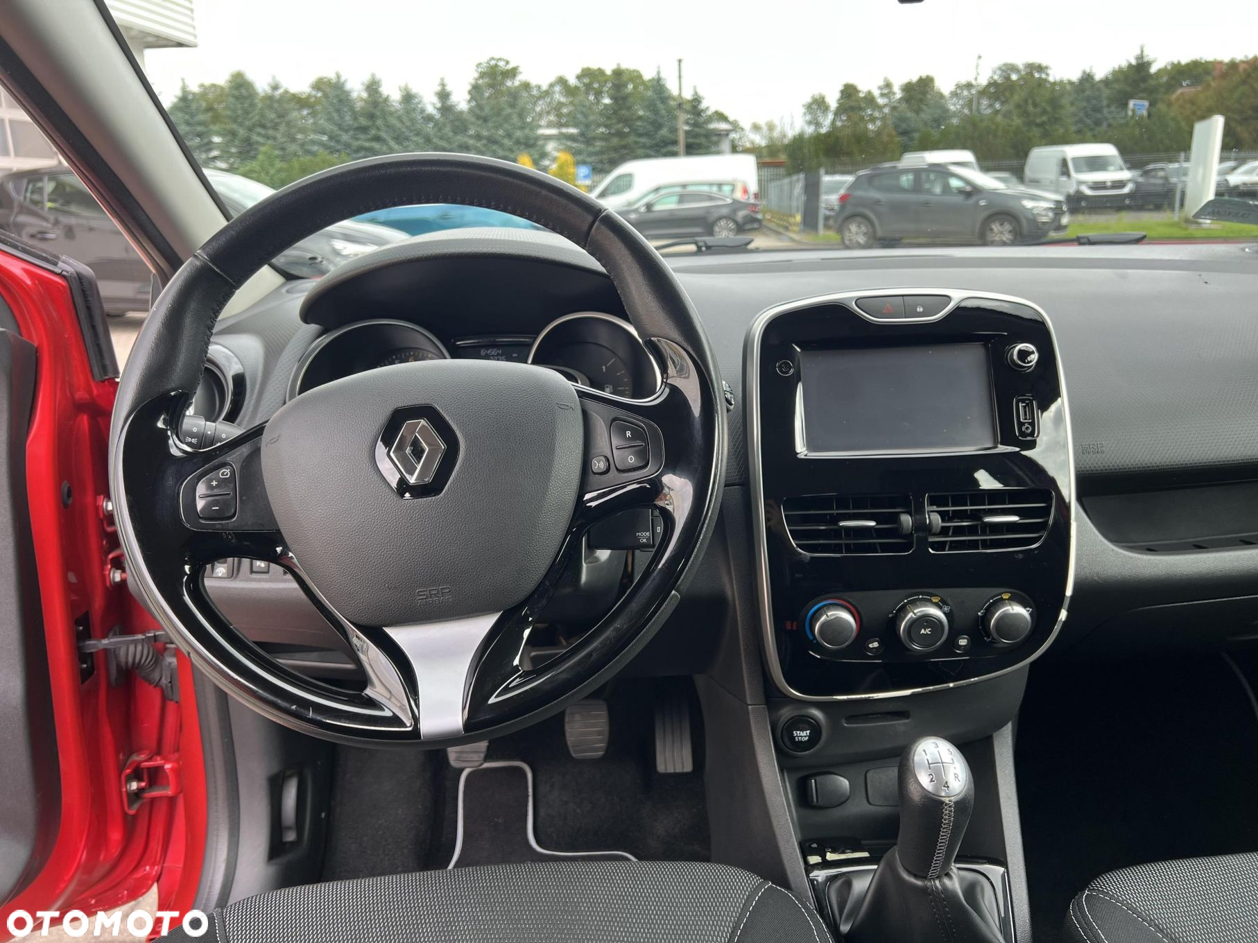 Renault Clio 0.9 TCe Alize - 13