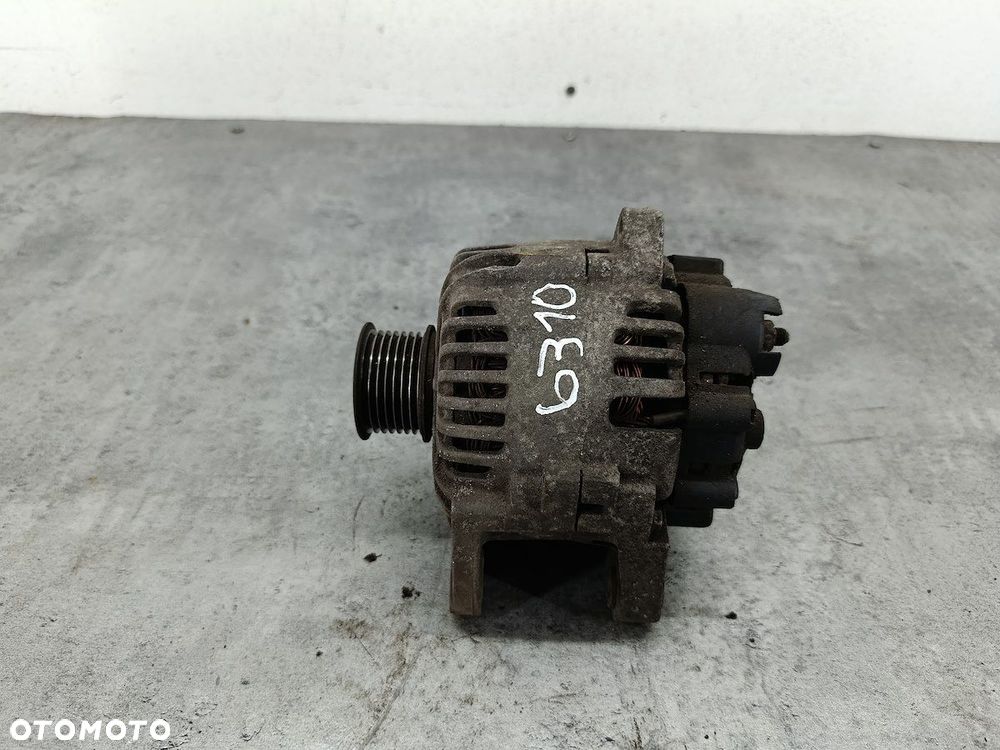 ALTERNATOR RENAULT MEGANE II 8200495294 TG11C049 2543342B  VALEO 1.9 DCI - 4