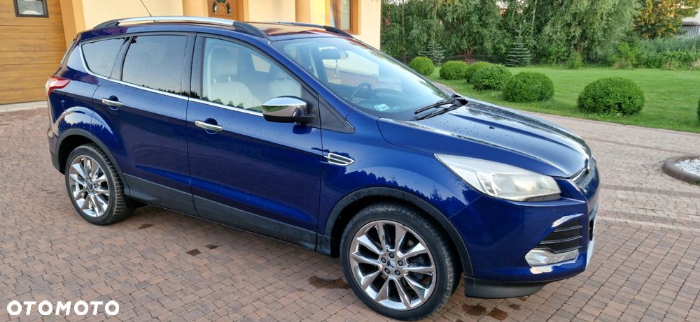 Ford Escape 2.0 EcoBoost AWD Titanium - 10