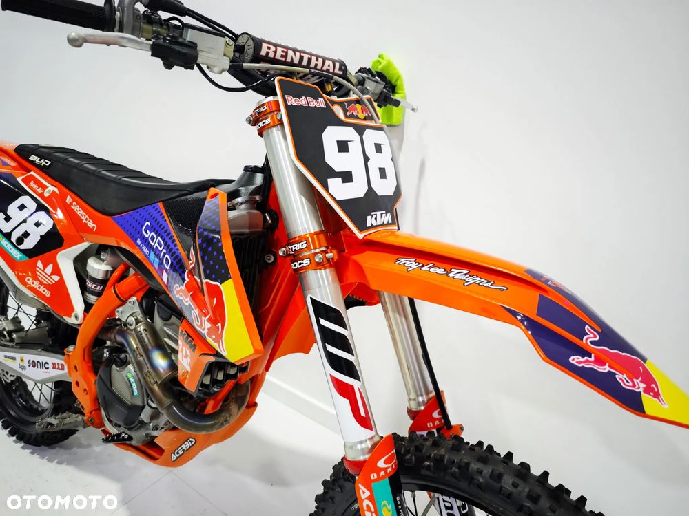 KTM SXF - 10