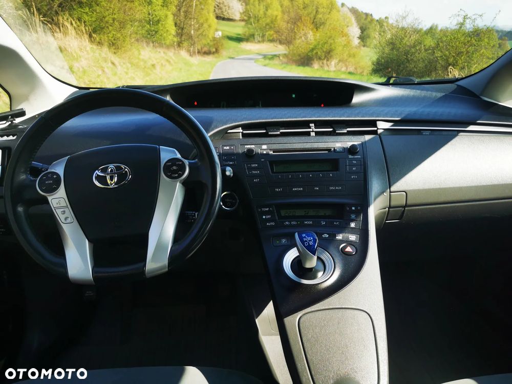 Toyota Prius - 9