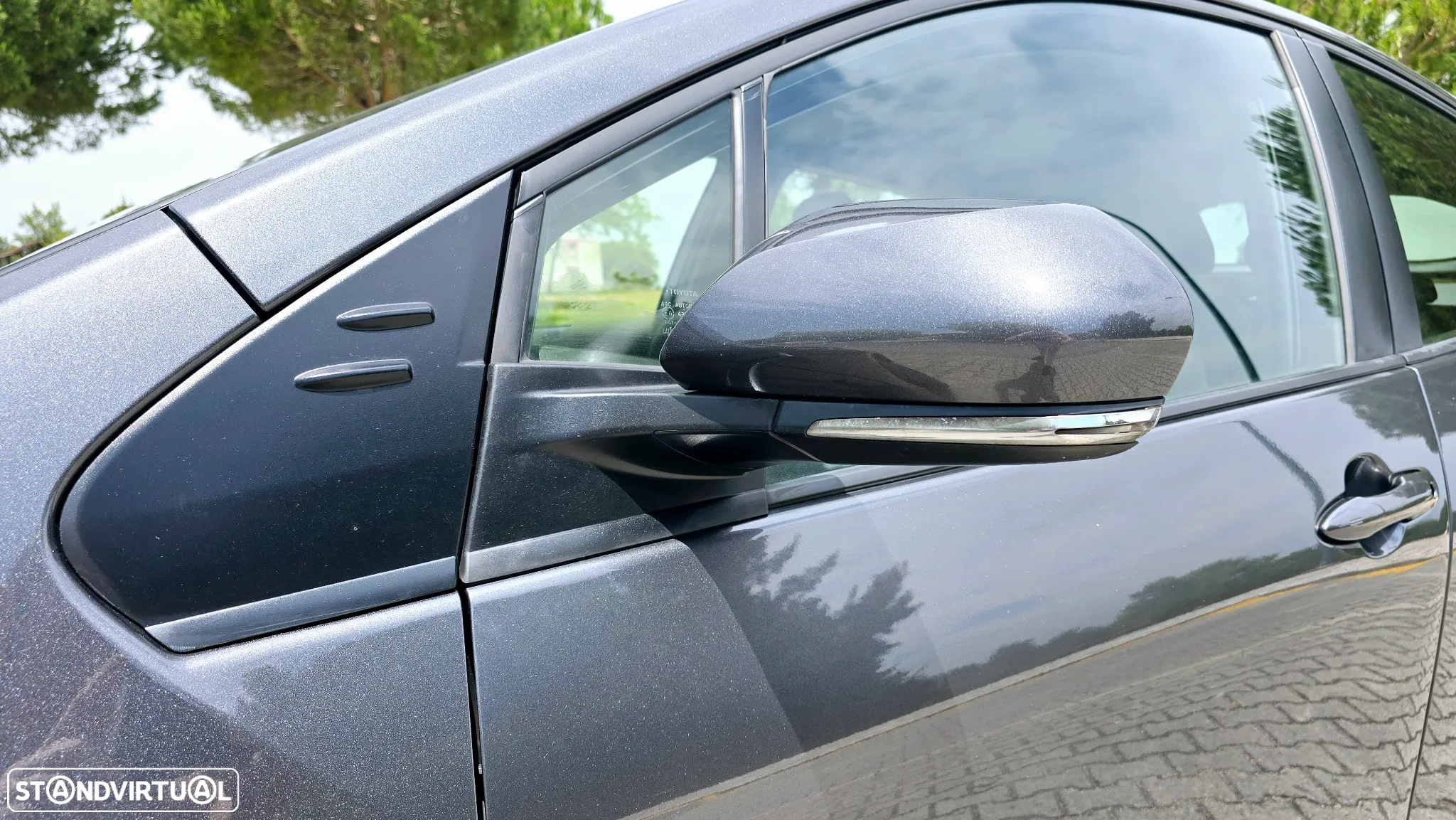 Toyota Prius 1.8 Luxury Pele+Pack Techno - 16