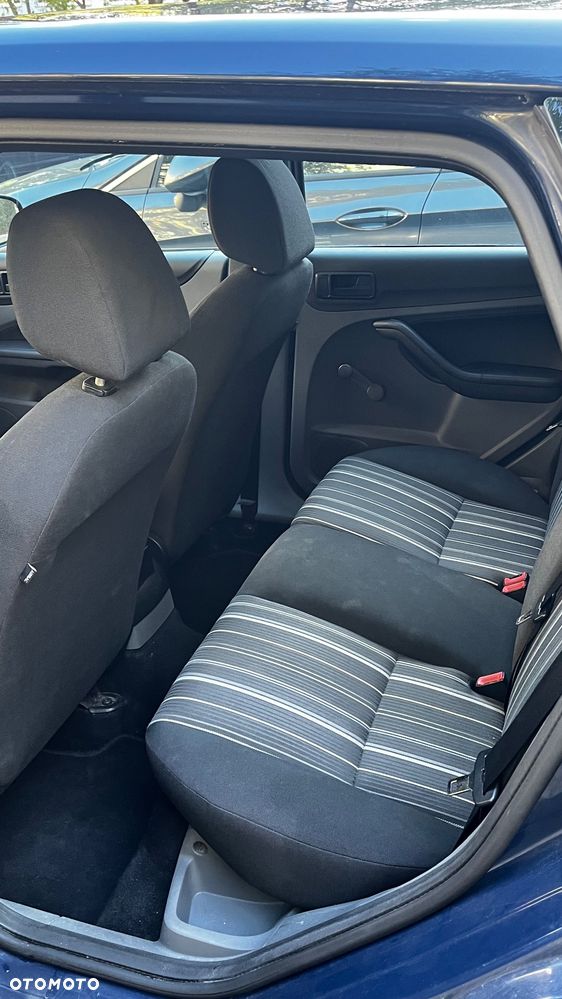 Ford Focus 1.6 TDCi Silver X - 13