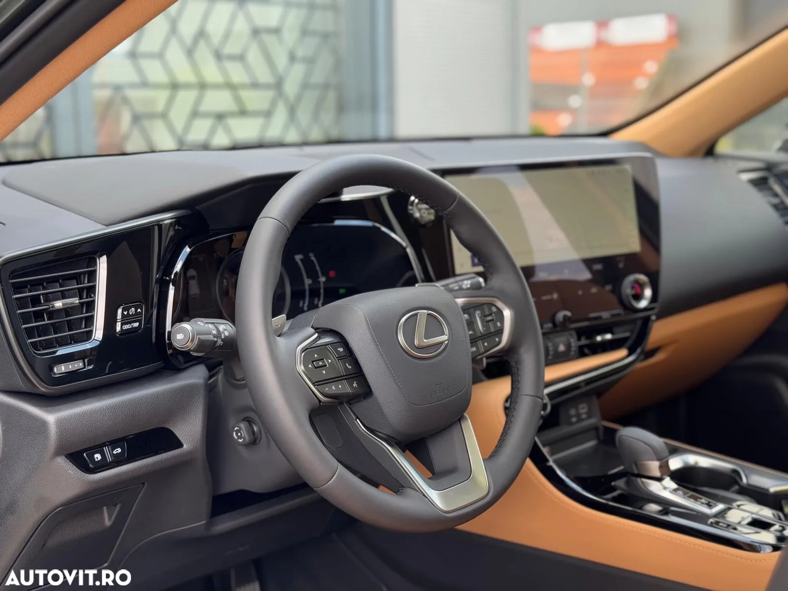 Lexus Seria NX 450h+ 2.5 TNGA HV 25H PHEV CVT Executive - 9