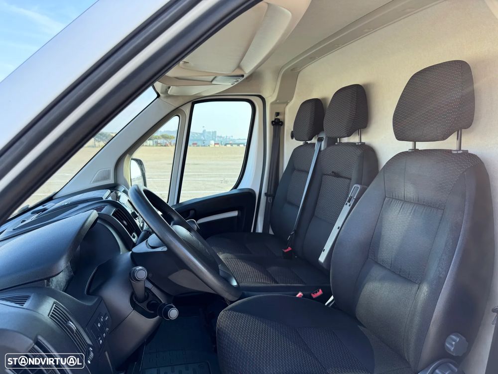 Peugeot Boxer 2.2 BlueHDi 140cv 333 L2H2 GPS/AC - 9