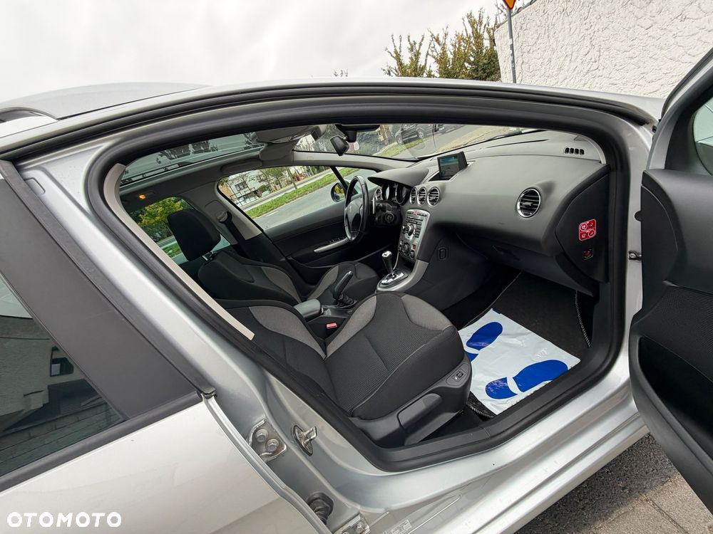 Peugeot 308 - 15