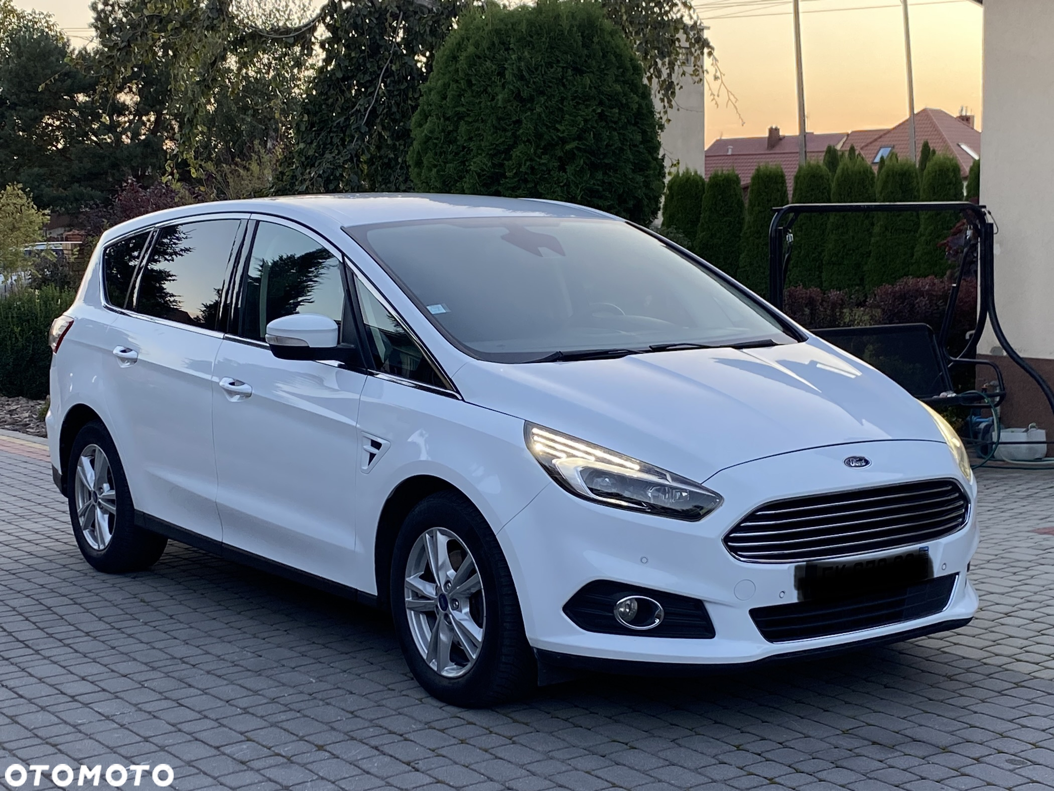 Ford S-Max - 7
