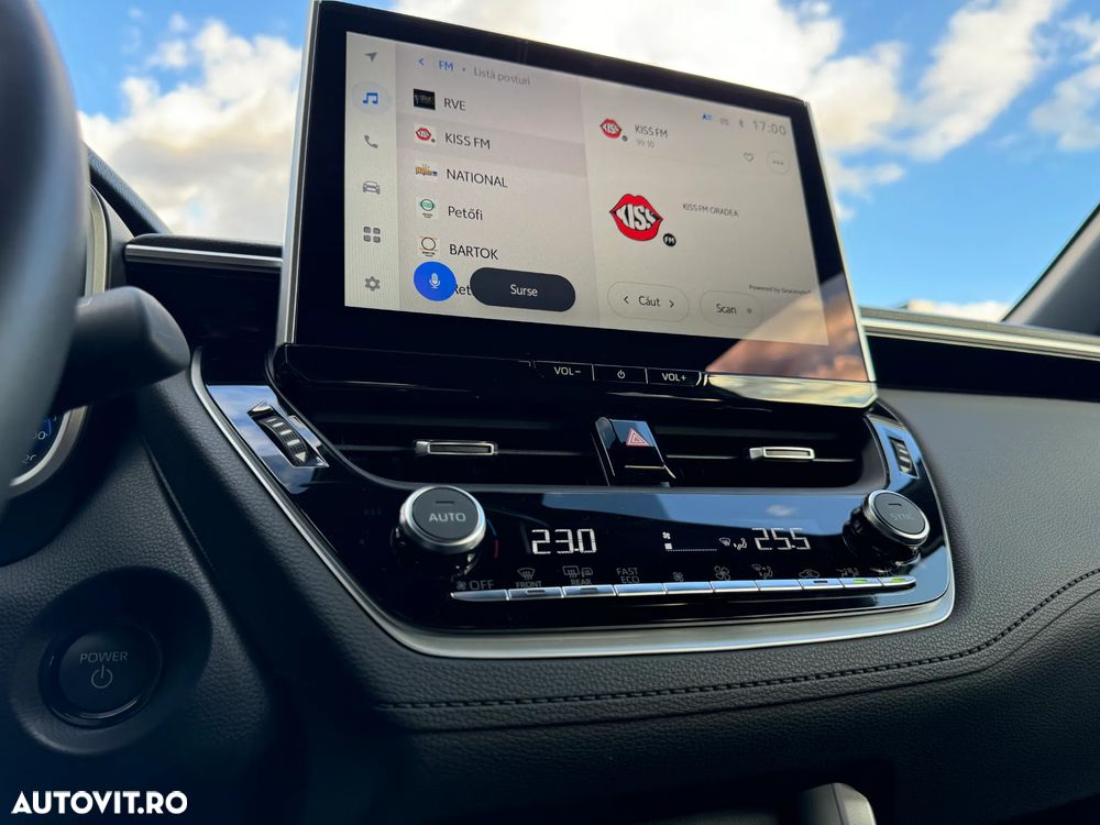 Toyota Corolla TS 2.0 HSD Exclusive - 15