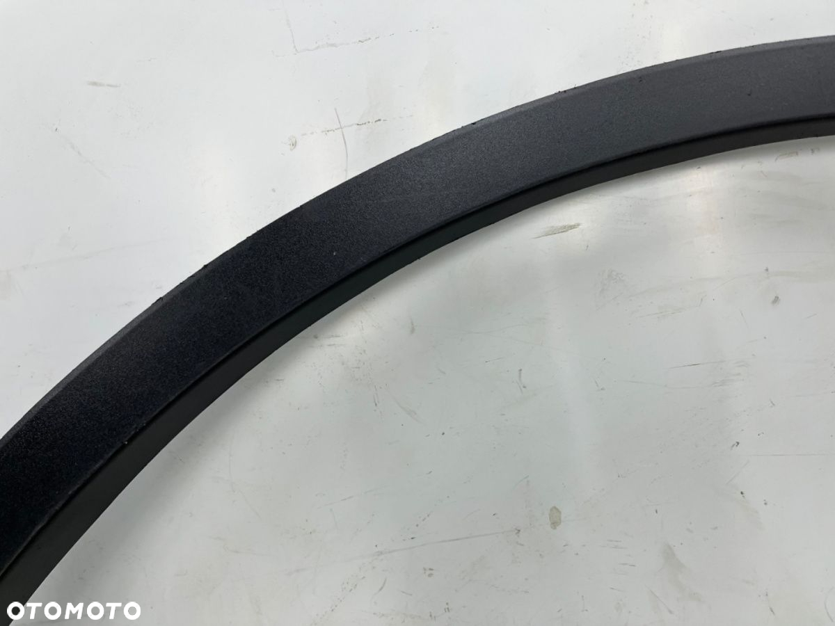 Listwa Tesla Model Y 20r.- prawy przedni rant nadkola błotnika nakładka 1658692 1658696 - 6