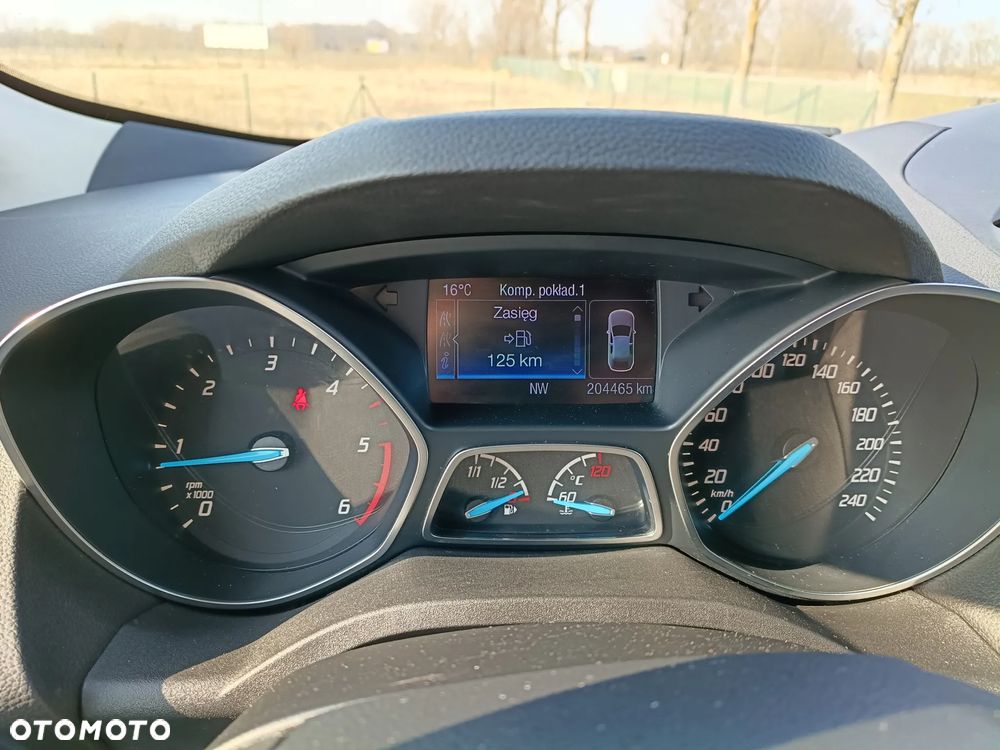 Ford Kuga 2.0 TDCi 4x4 Titanium - 20