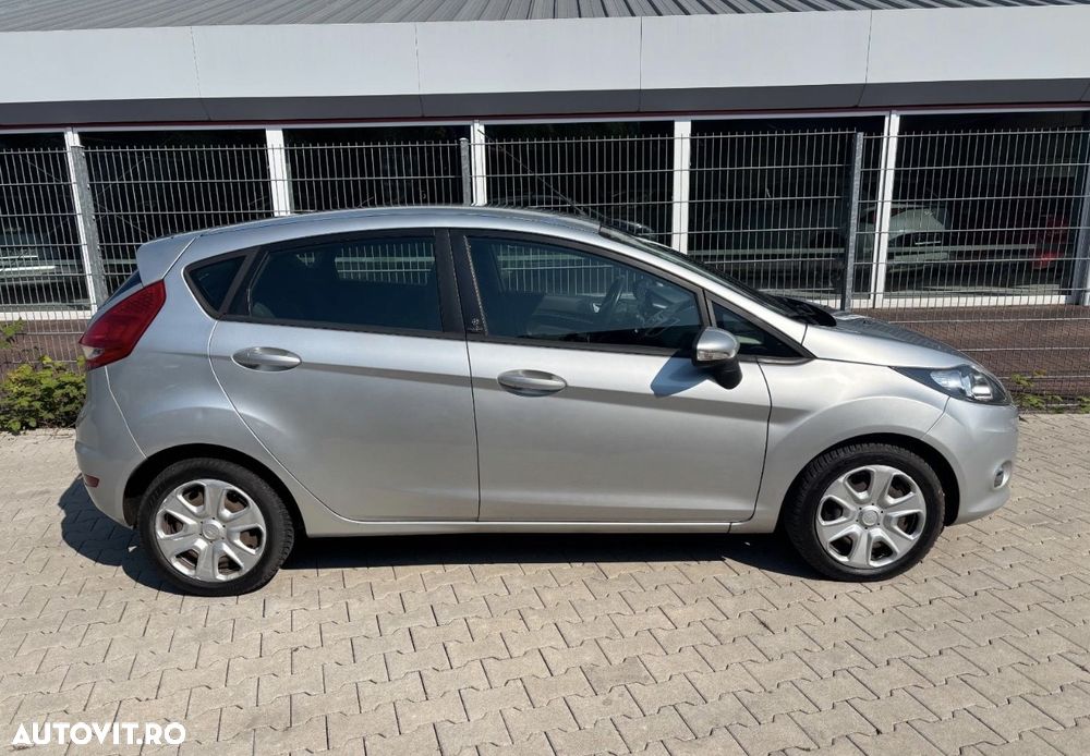 Ford Fiesta 1.25i Trend - 4