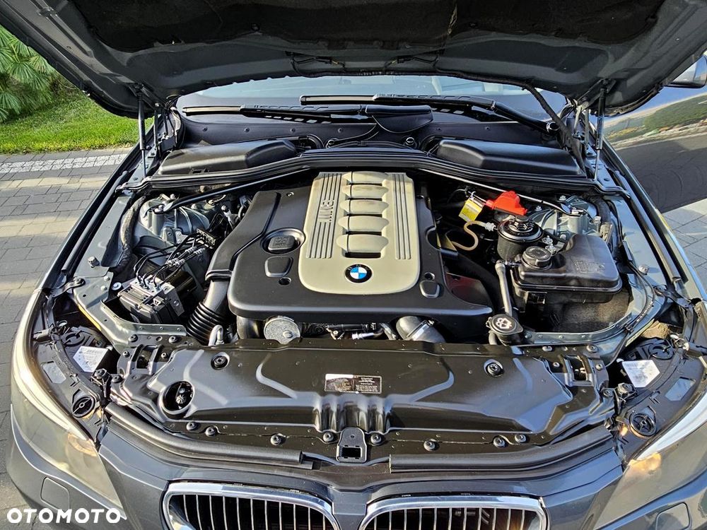 BMW Seria 5 530d Edition Exclusive - 34