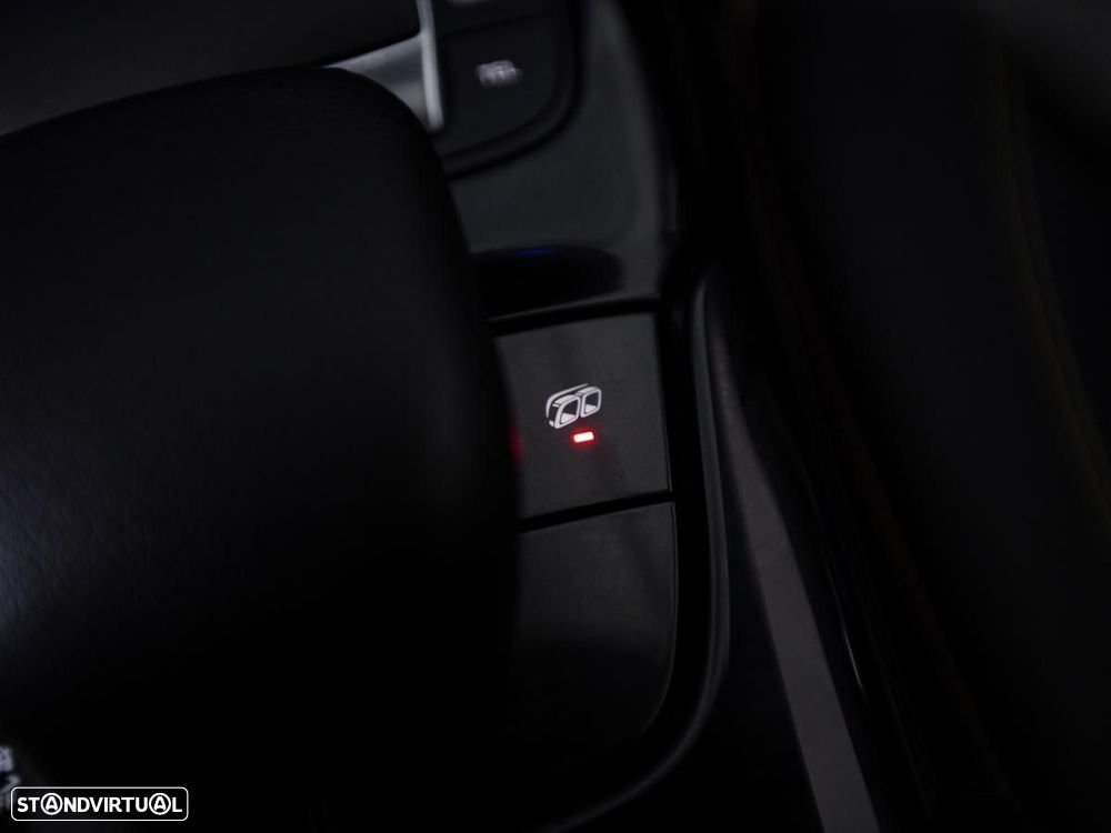 Mercedes-Benz CLA 45 AMG S Shooting Brake 4Matic+ - 33