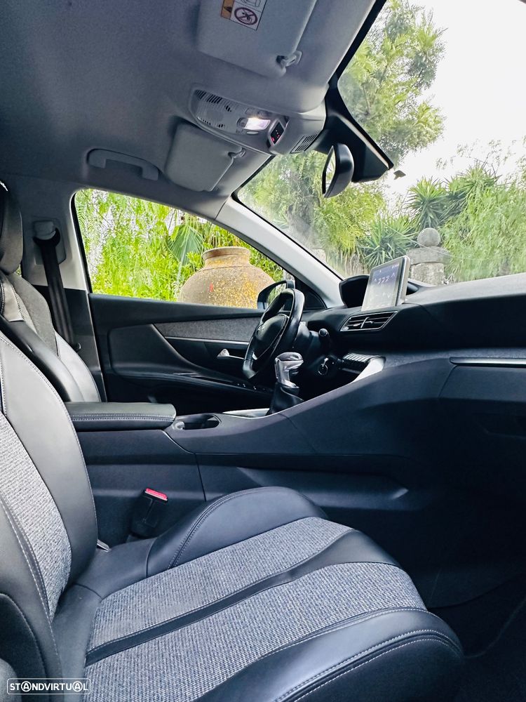 Peugeot 3008 1.5 BlueHDi Allure - 28